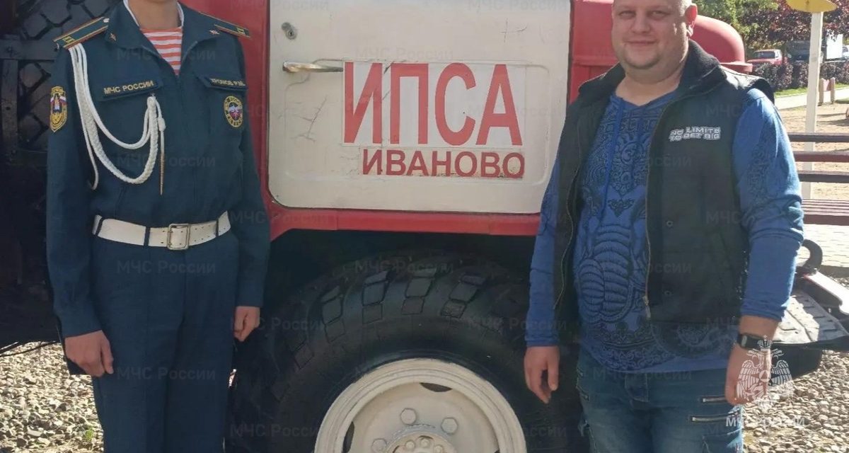 Сын пожарного Роман Хромов принял кадетскую клятву и пошёл по стопам отца